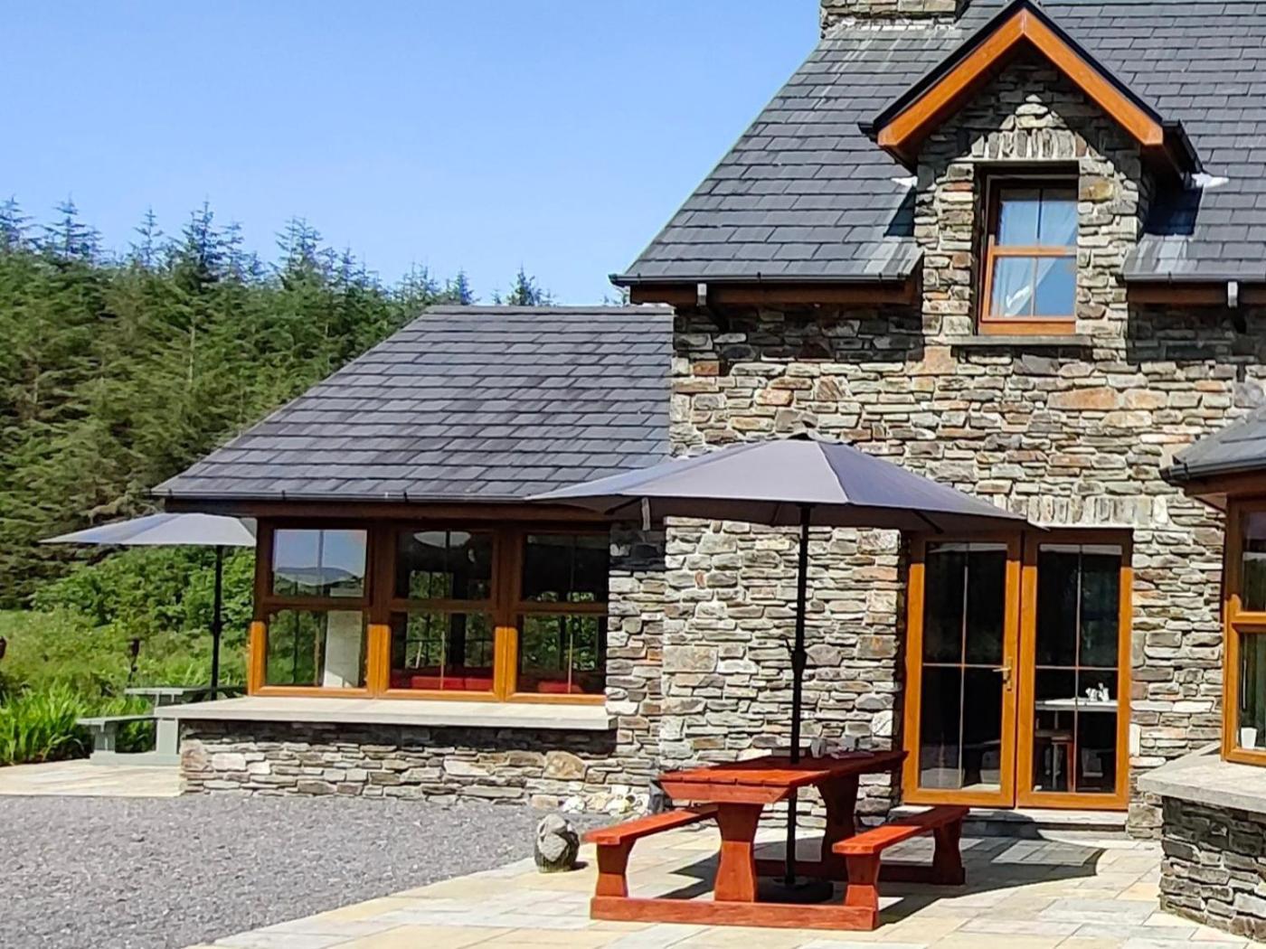 Alaind Lodges, Sneem Exterior photo
